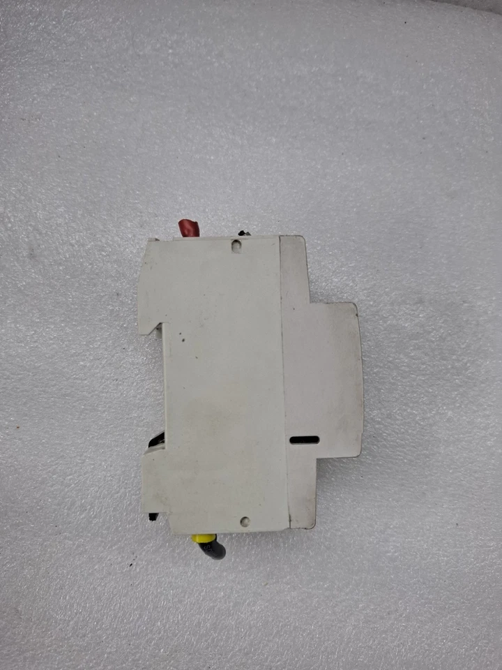 ABB ESB25-30-01N 24V AC/DC 40-450Hz CONTACTOR